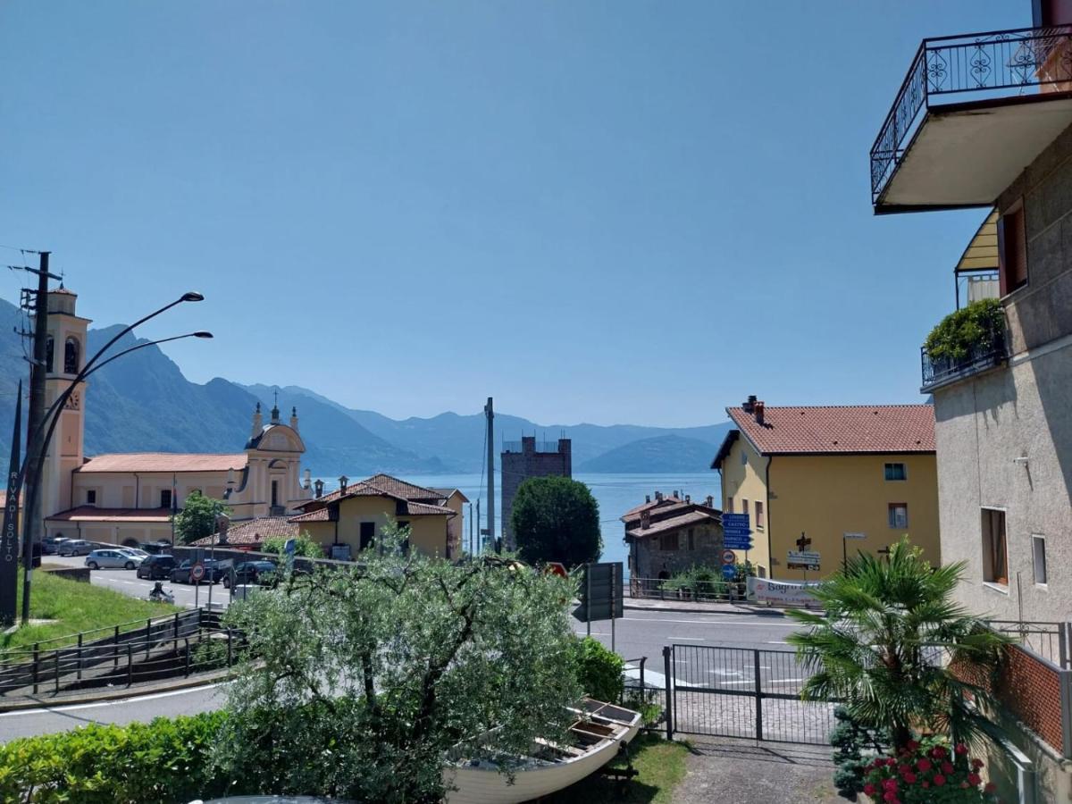 Appartamento Casa Elly Riva di Solto Esterno foto