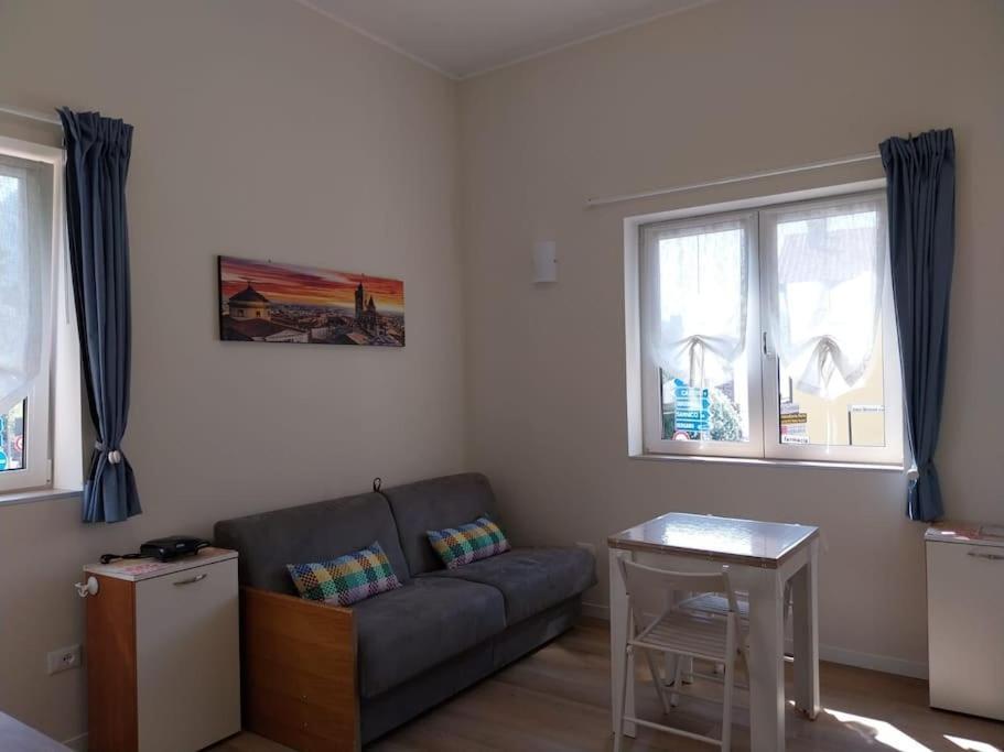 Appartamento Casa Elly Riva di Solto Esterno foto